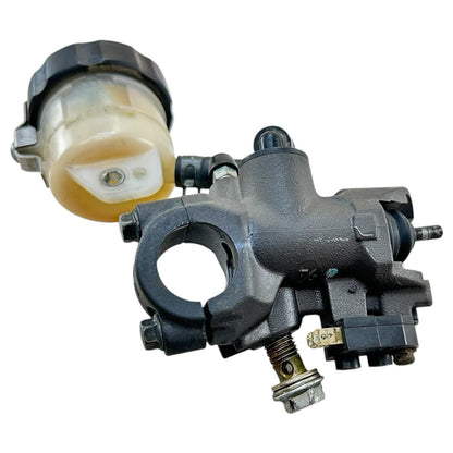 2007 2008 SUZUKI GSXR 1000 FRONT BRAKE MASTER CYLINDER RESERVOIR PERCH MOUNT