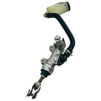 2007 2008 SUZUKI GSXR 1000 REAR MASTER CYLINDER BACK BRAKE RESERVOIR STOCK OEM