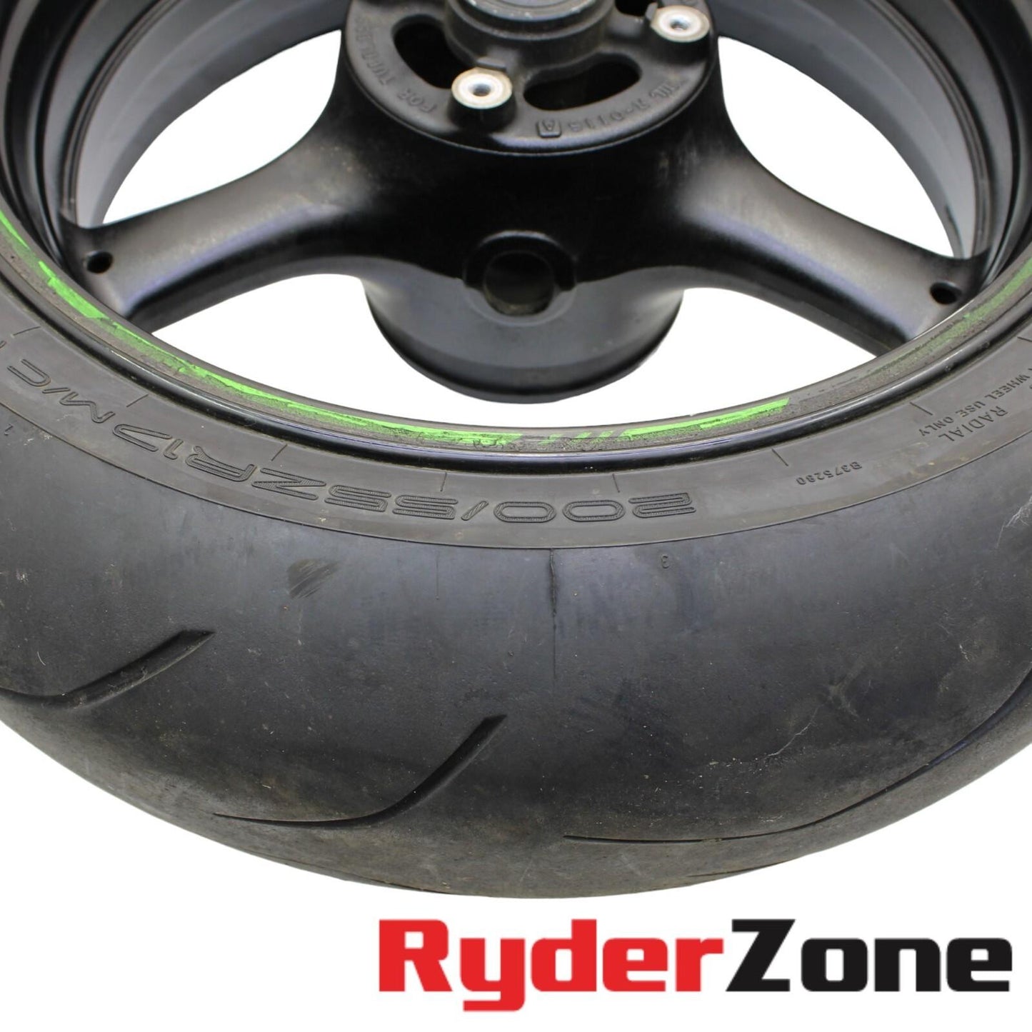2016 - 2020 KAWASAKI NINJA ZX10R REAR WHEEL RIM BLACK DUNLOP TIRE STRAIGHT