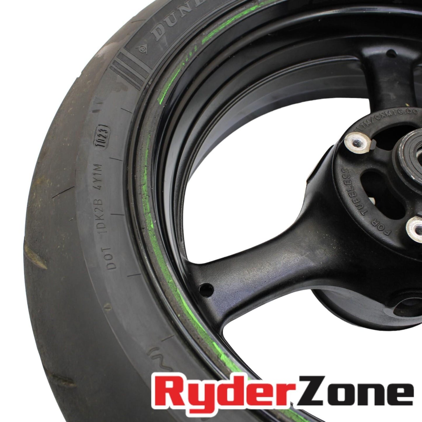 2016 - 2020 KAWASAKI NINJA ZX10R REAR WHEEL RIM BLACK DUNLOP TIRE STRAIGHT