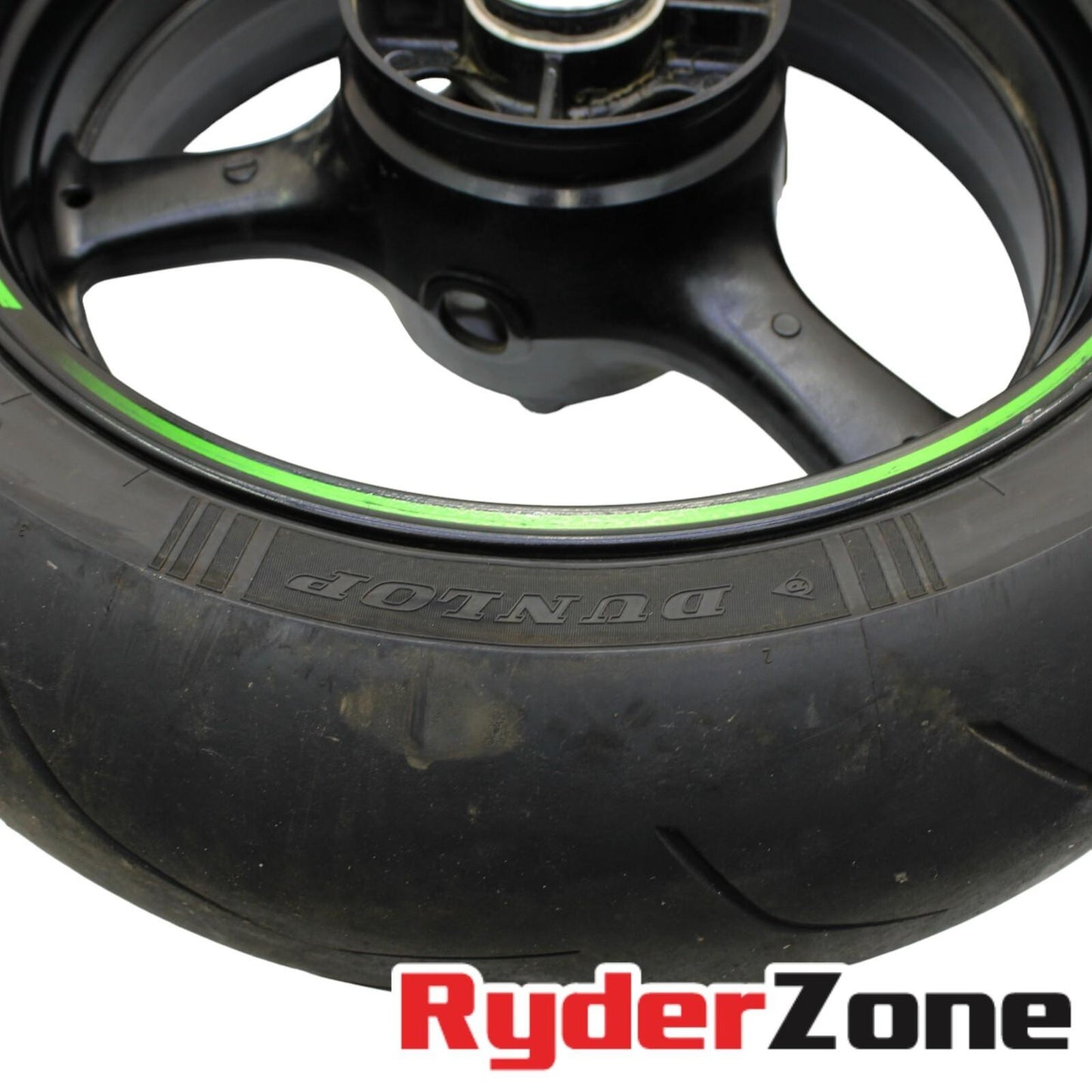 2016 - 2020 KAWASAKI NINJA ZX10R REAR WHEEL RIM BLACK DUNLOP TIRE STRAIGHT