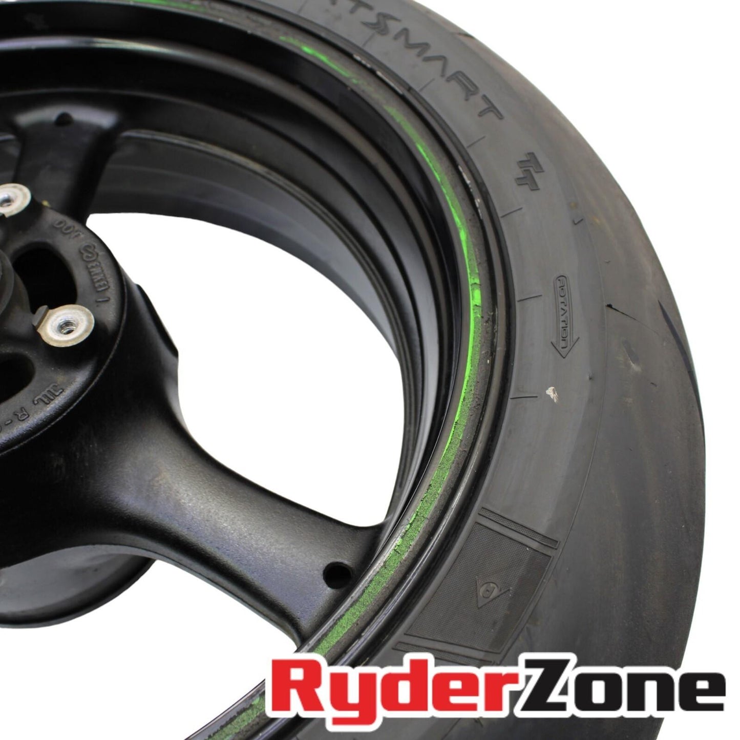 2016 - 2020 KAWASAKI NINJA ZX10R REAR WHEEL RIM BLACK DUNLOP TIRE STRAIGHT