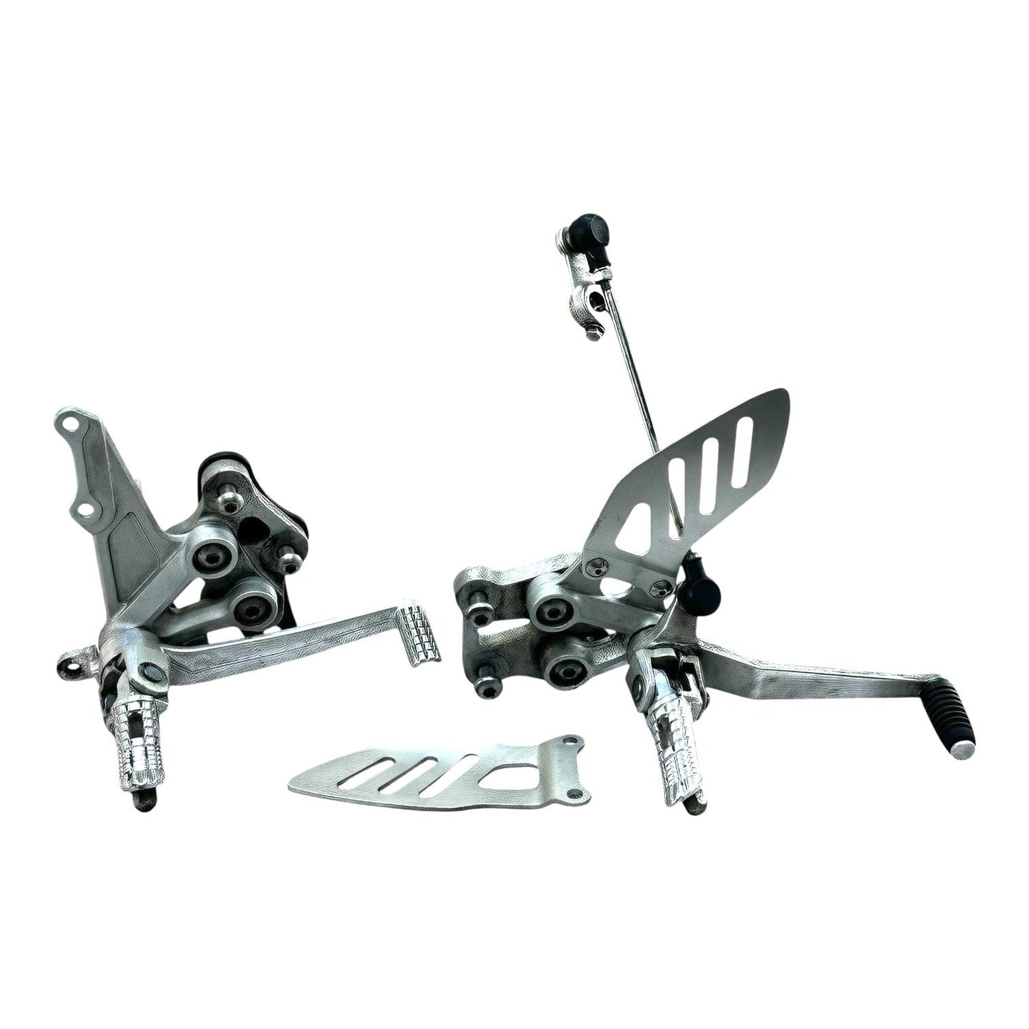 2007 2008 SUZUKI GSXR 1000 REARSET DRIVER FOOT PEG SHIFTER BRAKE LEFT RIGHT SET