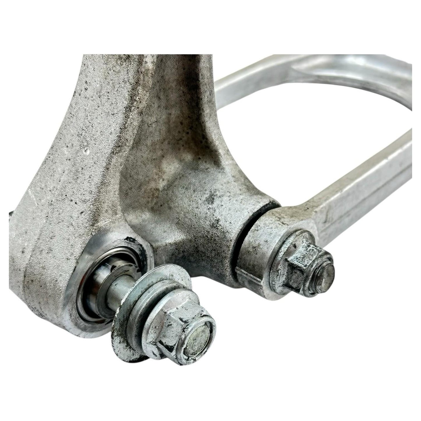 2007 2008 SUZUKI GSXR 1000 DOGBONE REAR BACK SHOCK LINKAGE LINK DOG BONE STOCK