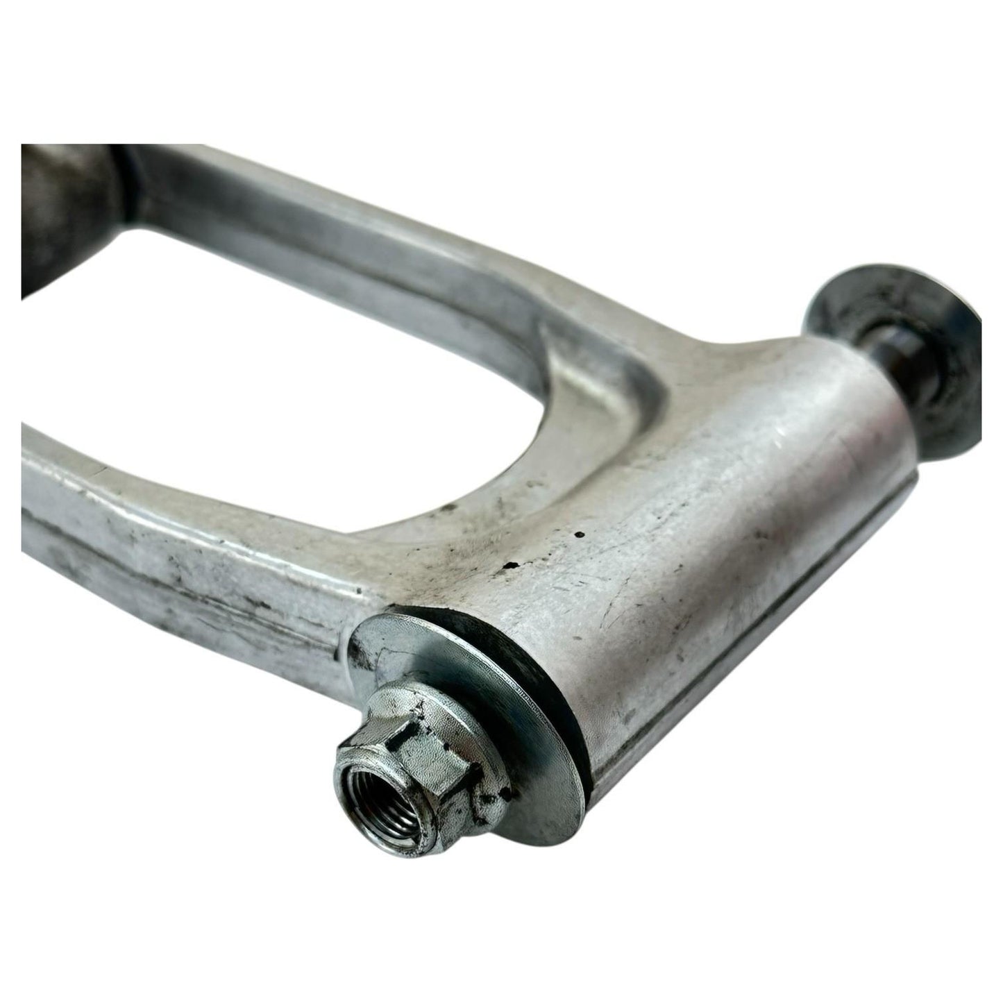 2007 2008 SUZUKI GSXR 1000 DOGBONE REAR BACK SHOCK LINKAGE LINK DOG BONE STOCK