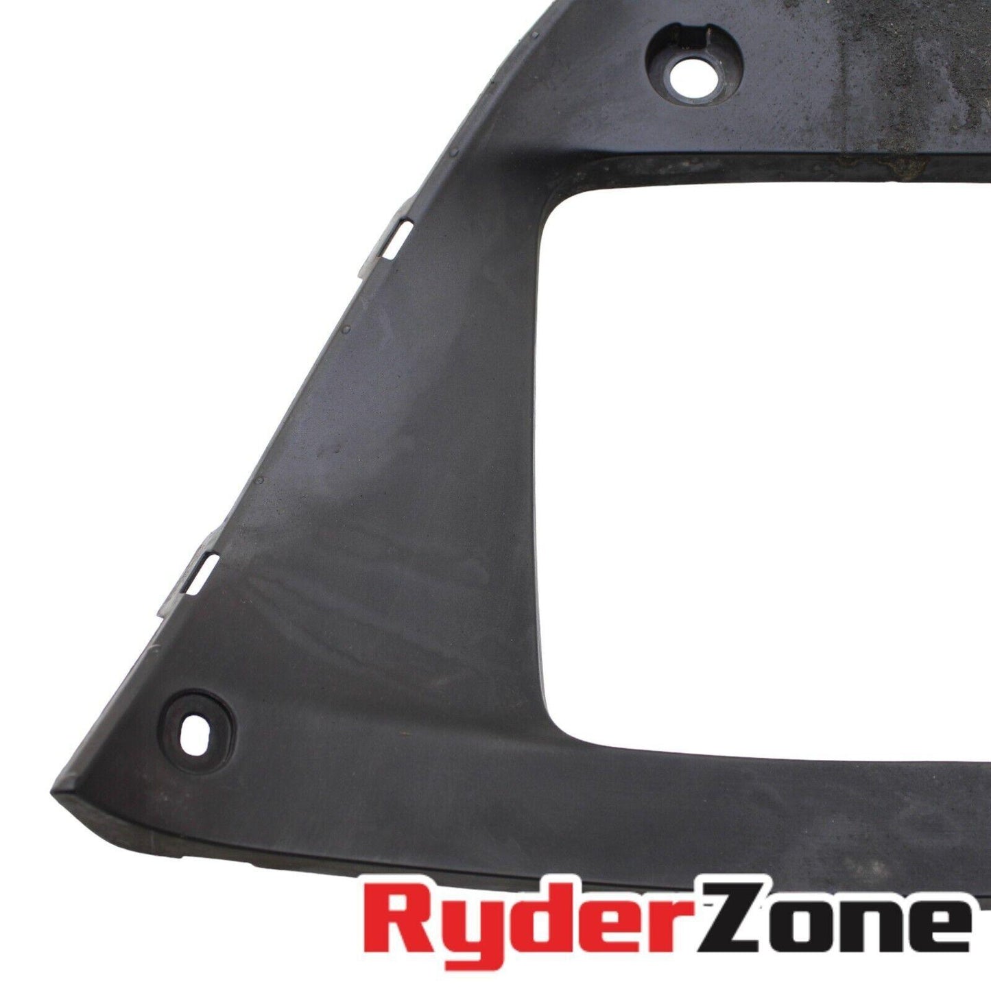 2015 - 2024 YAMAHA YZF R1 R1S R1M LOWER V COWL BELLY FAIRING FRONT INNER BLACK