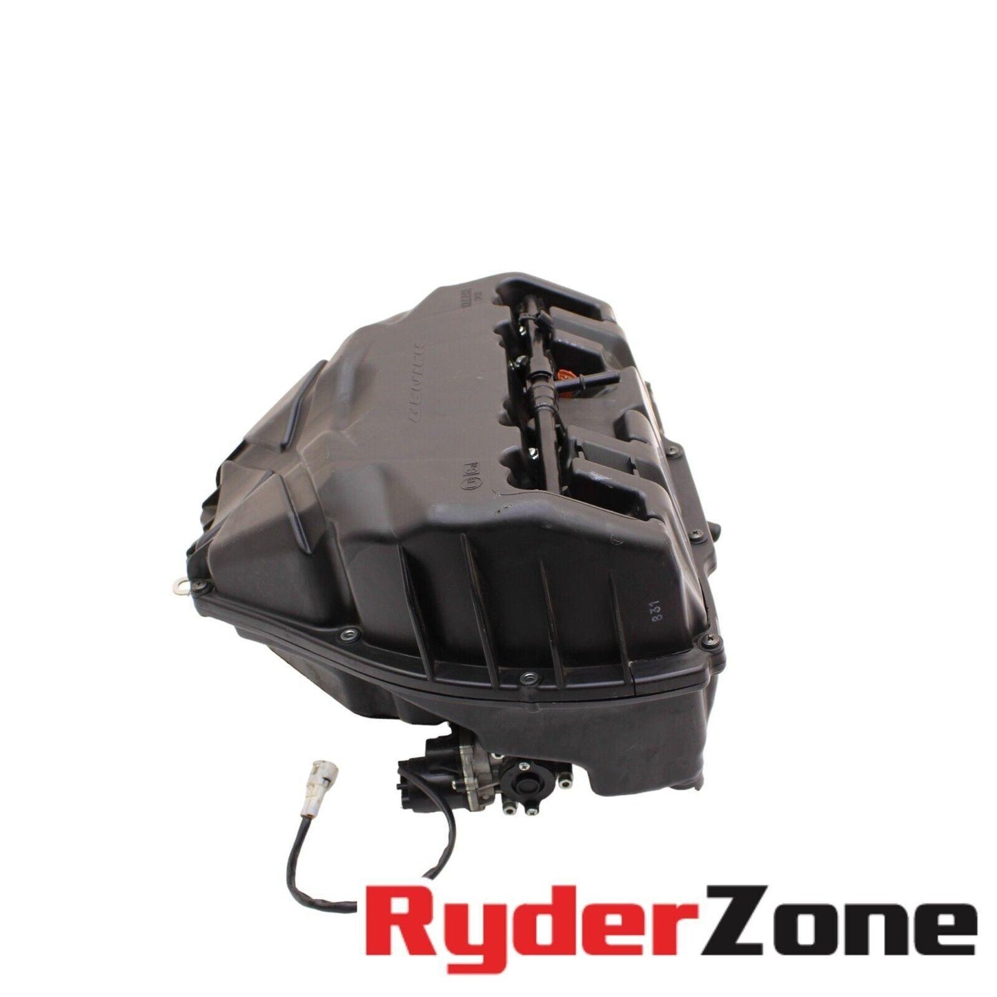 2015 - 2019 YAMAHA YZF R1 AIRBOX INTAKE HOUSING TUBE BOOT AIR SENSOR AIR BOX