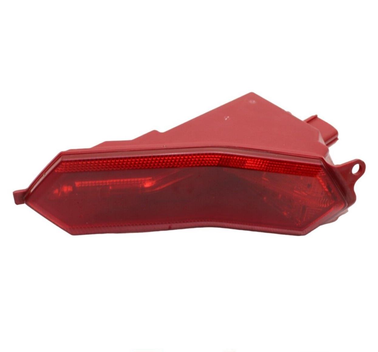 2015 - 2019 YAMAHA YZF R1 TAIL LIGHT REAR TAIL BACK BRAKE LIGHT RED STOCK