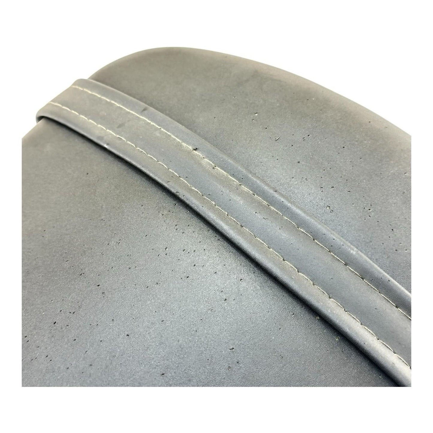 2007 2008 SUZUKI GSXR 1000 REAR SEAT BACK PASSENGER PAD PILLION BLACK STOCK