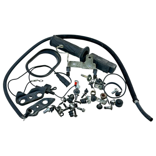 2007 2008 SUZUKI GSXR 1000 BOLTS NUTS SCREWS HARDWARE MOUNTING PARTS ENGINE SET