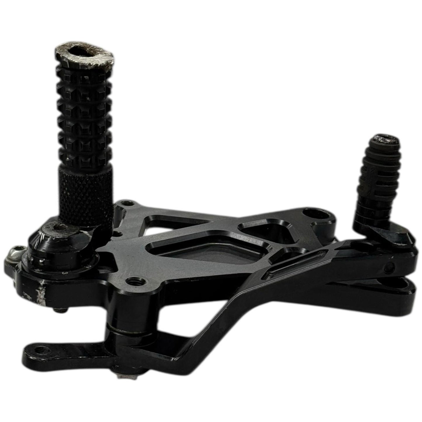 2015 - 2019 YAMAHA YZF R1 R1M VORTEX REAR SET FOOT PEGS STAND SHIFTER FOOT PEG