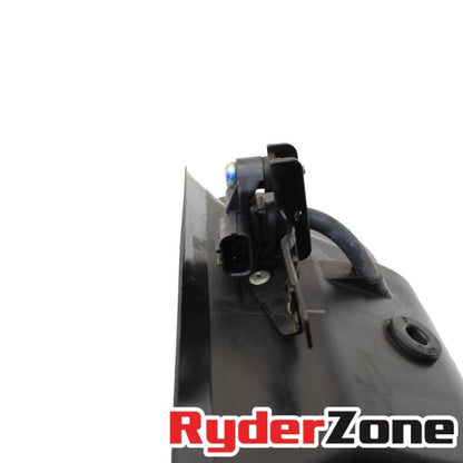 2015 - 2019 YAMAHA YZF R1 R1S INTAKE DUCT AIRBOX CENTER TUBE NECK AIR SENSOR