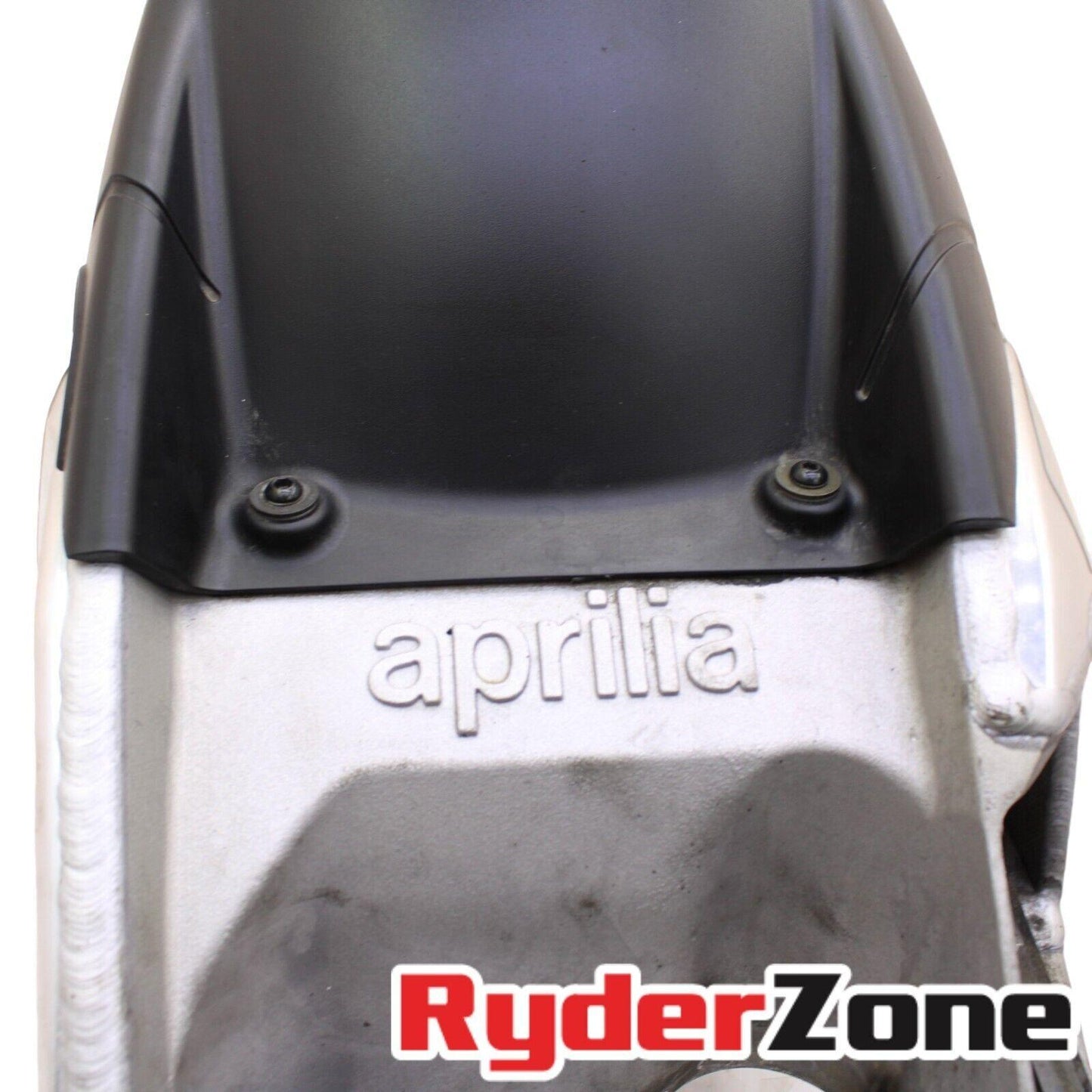2017 - 2020 APRILIA TUONO V4 SWINGARM REAR SWING ARM SHOCK BACK ARM SILVER STOCK