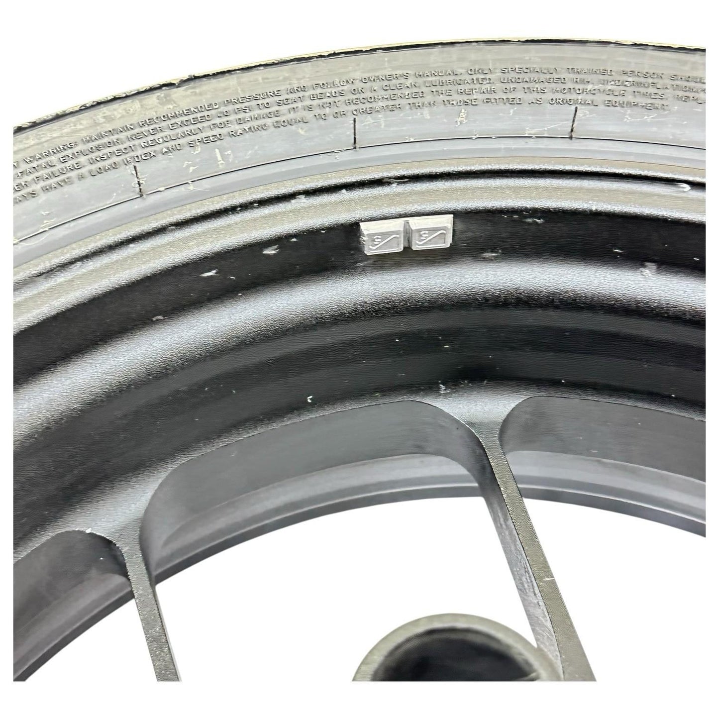 2021 - 2024 APRILIA RSV4 REAR WHEEL RIM BACK TIRE HUB BLACK FORGED STOCK OEM