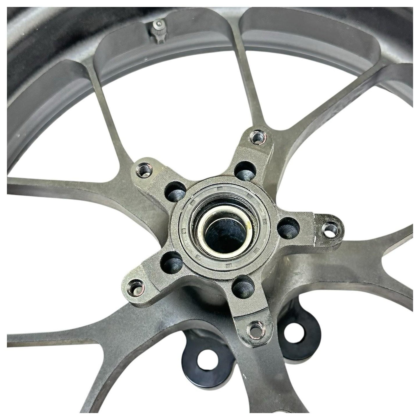 2021 - 2024 APRILIA RSV4 REAR WHEEL RIM BACK TIRE HUB BLACK FORGED STOCK OEM