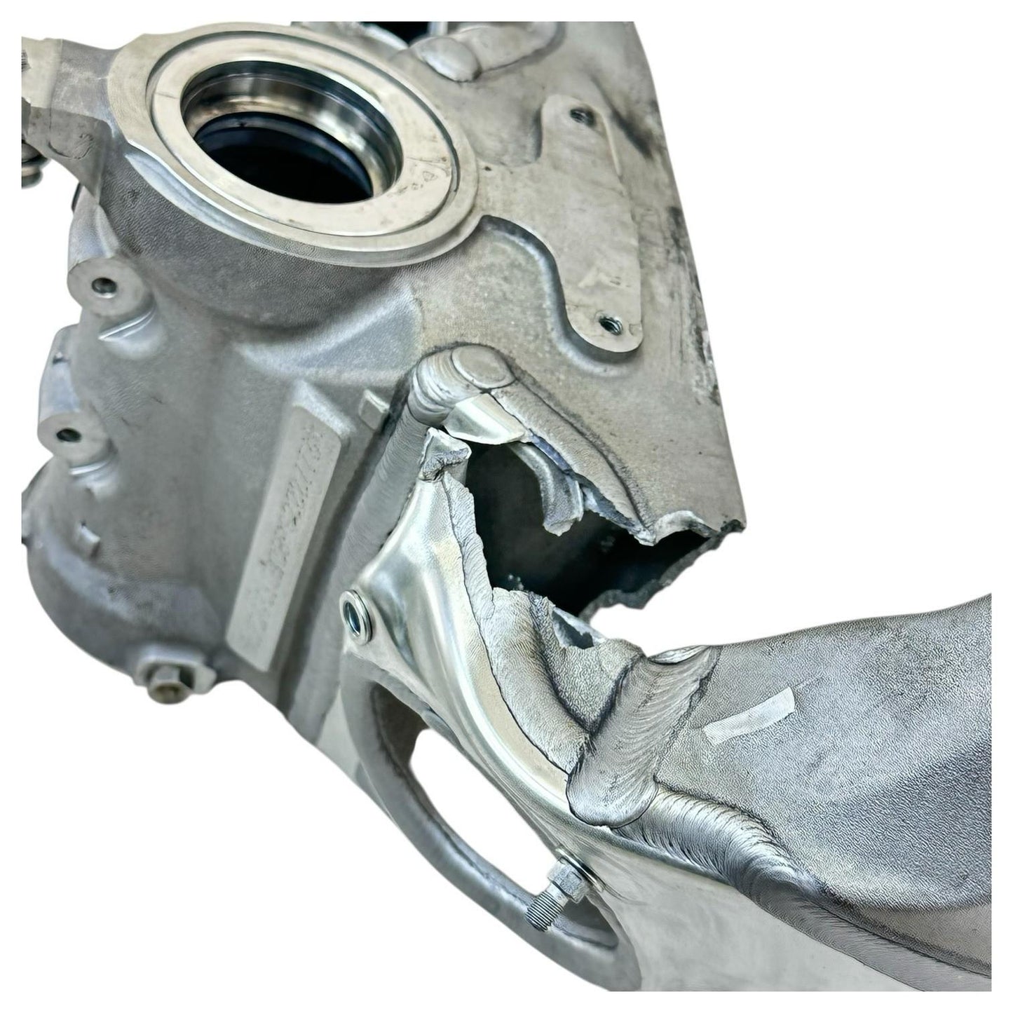 2021 - 2024 APRILIA RSV4 MAIN FRAME BODY CHASSIS STOCK OEM *CRACKED*