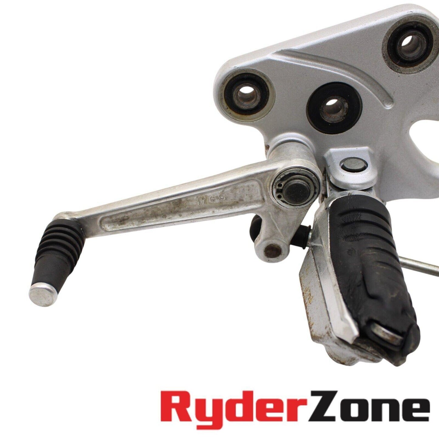 2008 - 2020 SUZUKI HAYABUSA REAR SETS SHIFTER PEG DRIVER FOOT PEG REAR SET