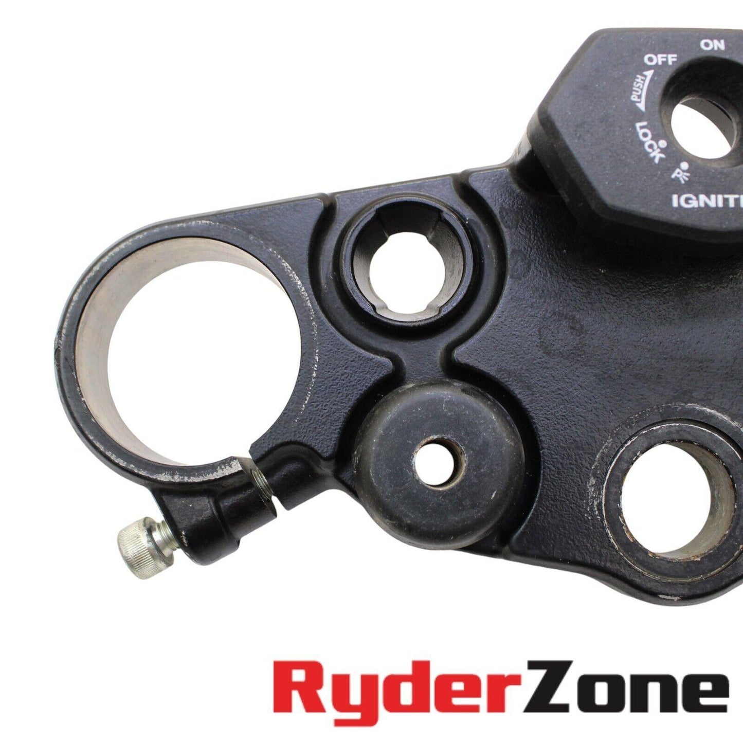 2008 - 2020 SUZUKI HAYABUSA TRIPLE TREE CLAMP UPPER CLAMP HANDLEBAR BLACK