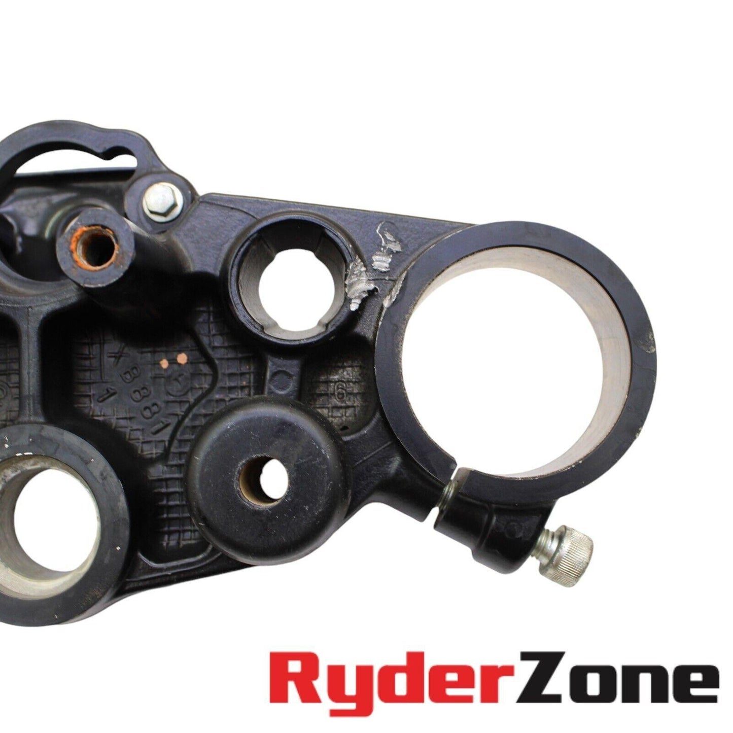 2008 - 2020 SUZUKI HAYABUSA TRIPLE TREE CLAMP UPPER CLAMP HANDLEBAR BLACK