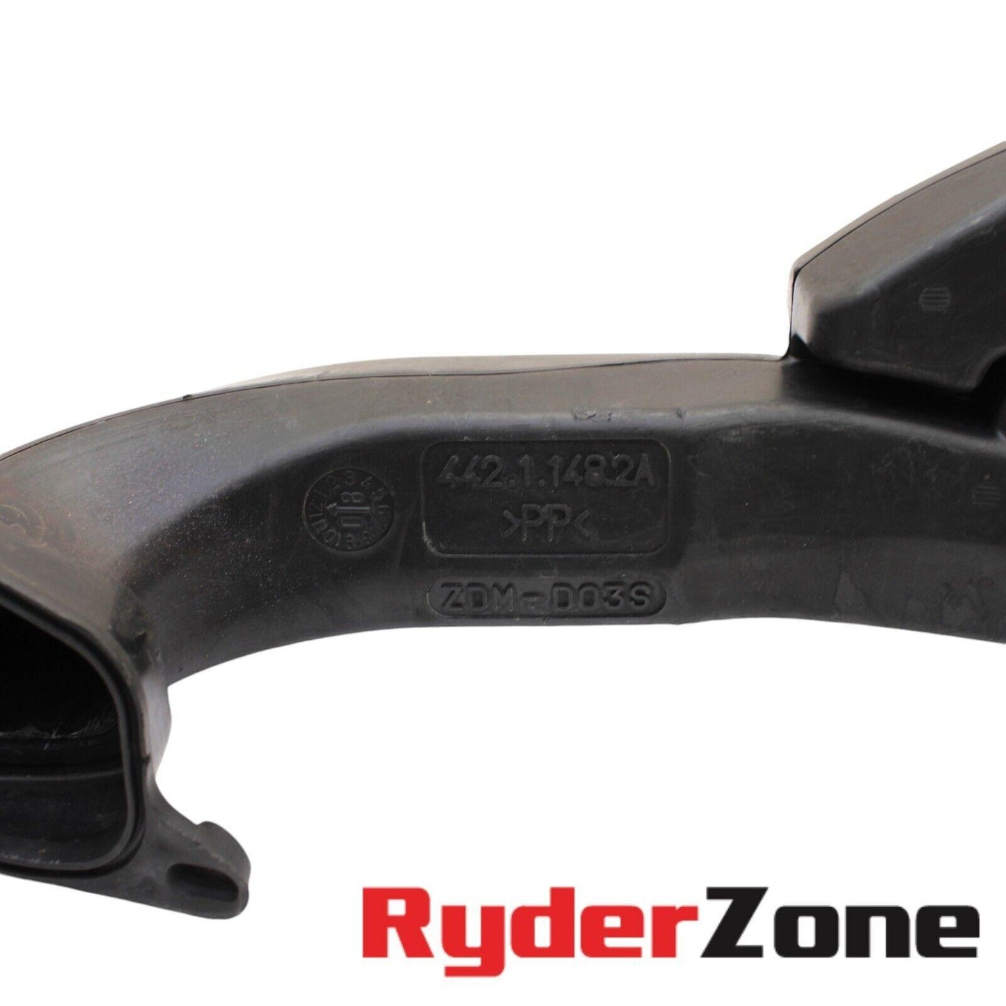 2008 - 2010 DUCATI 848 AIR DUCT INTAKE TUBES PIPE TUNNEL LEFT RIGHT STOCK