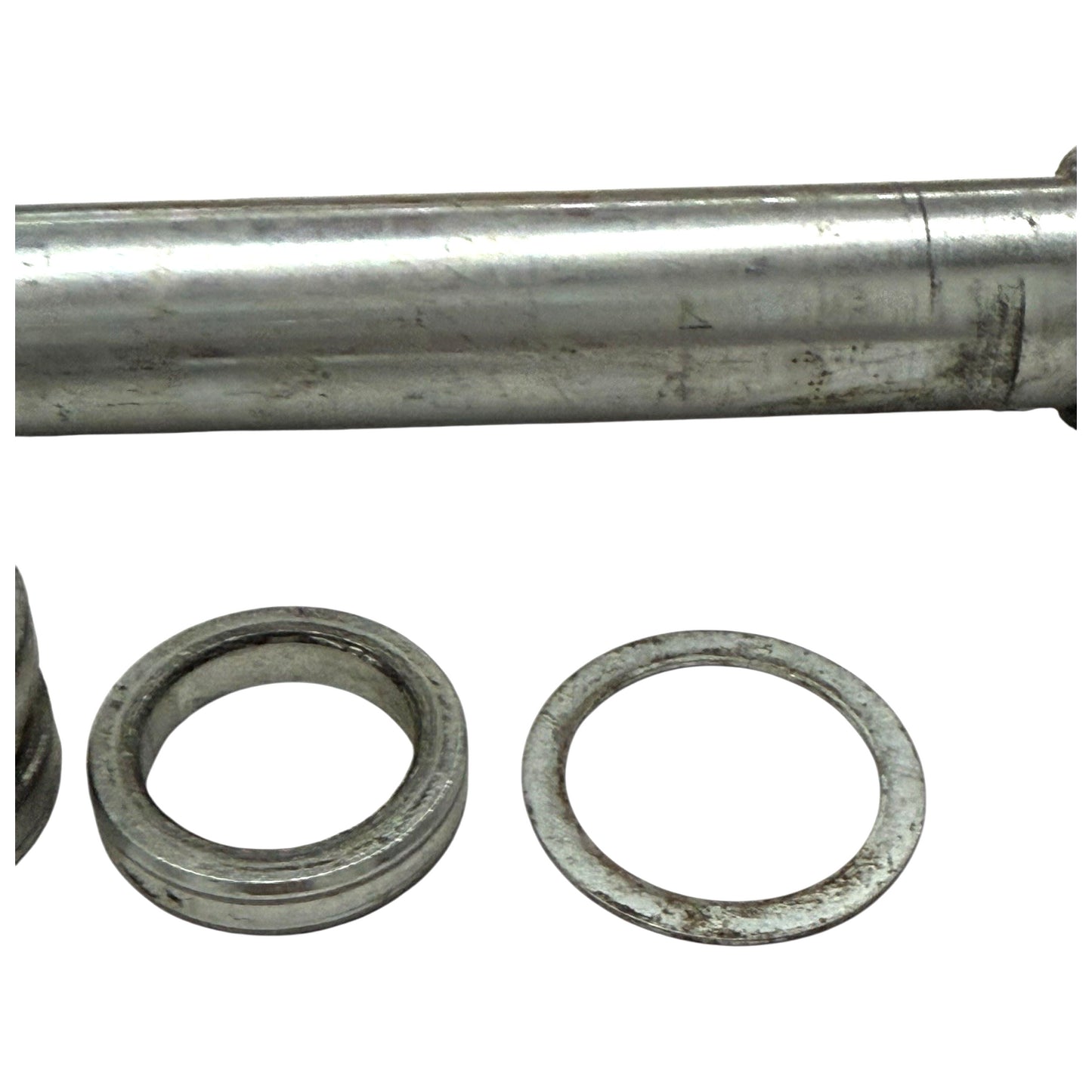 2008 - 2013 DUCATI 848 FRONT AXLE WHEEL SPINDLE SPACER NUT WASHER 81910431A