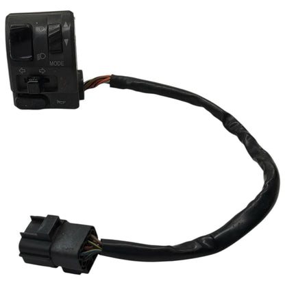 2008 - 2013 DUCATI 848 LEFT SWITCH HEADLIGHT CONTROL TURN SIGNAL HAND BLACK
