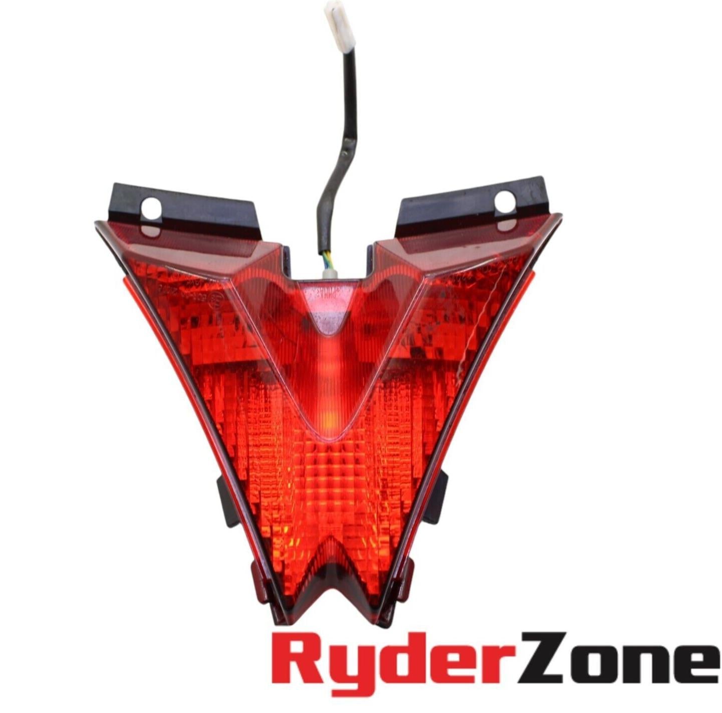 2017 - 2019 APRILIA RSV4 TAIL LIGHT BACK BRAKE LAMP RED TAILLIGHT STOCK
