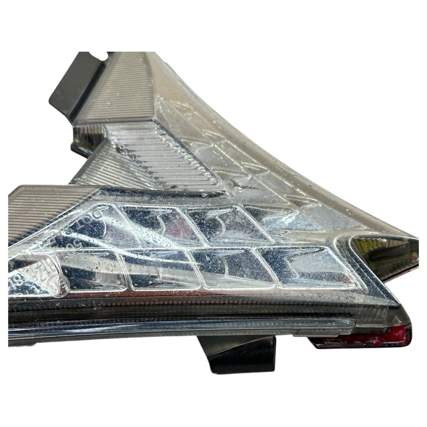 2015 2016 APRILIA RSV4 RF REAR TAILLIGHT BACK BRAKE LIGHT LAMP *SCUFFED*