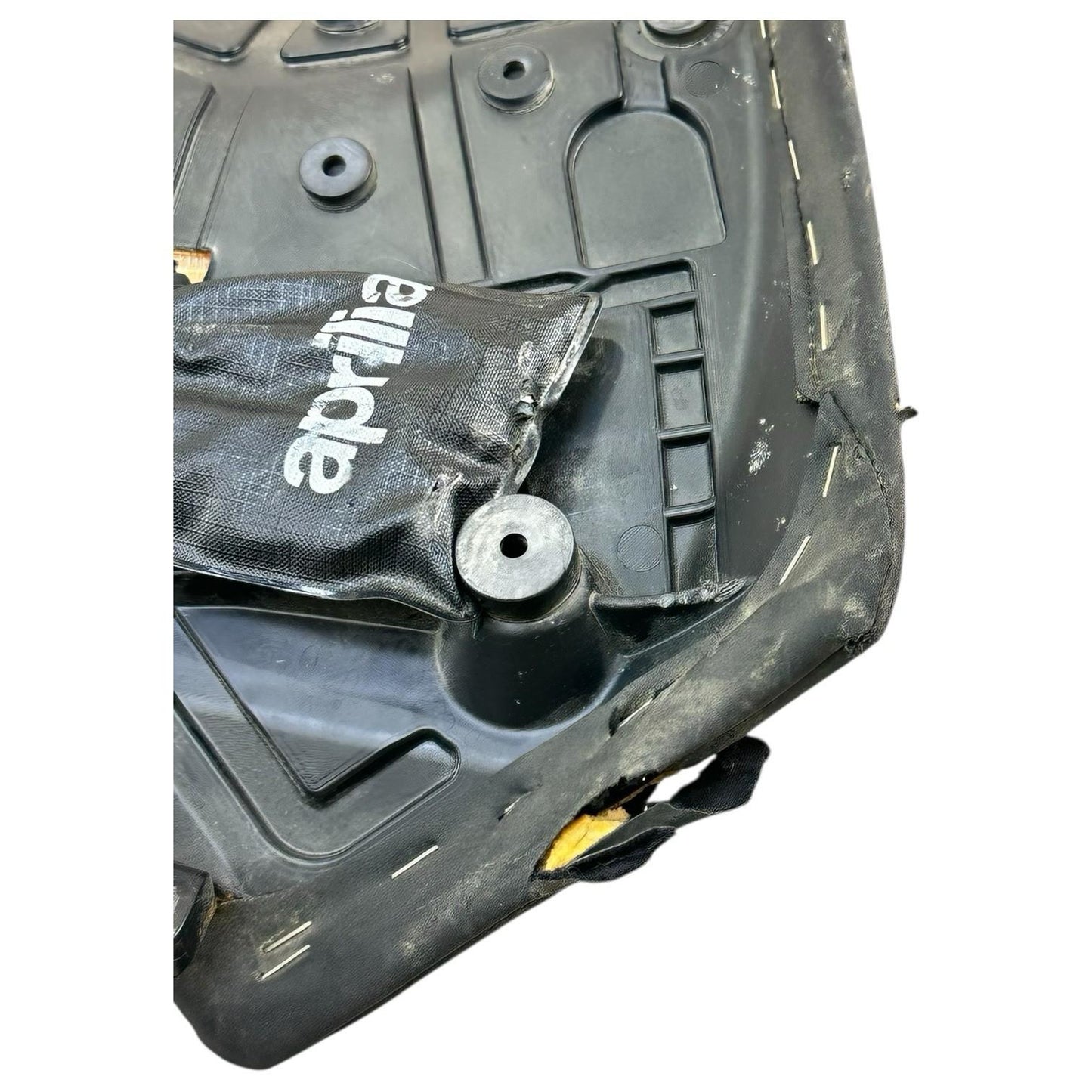 2015 2016 APRILIA RSV4 RF FRONT SEAT DRIVER PILLION SADDLE STOCK OEM *SCUFFED*