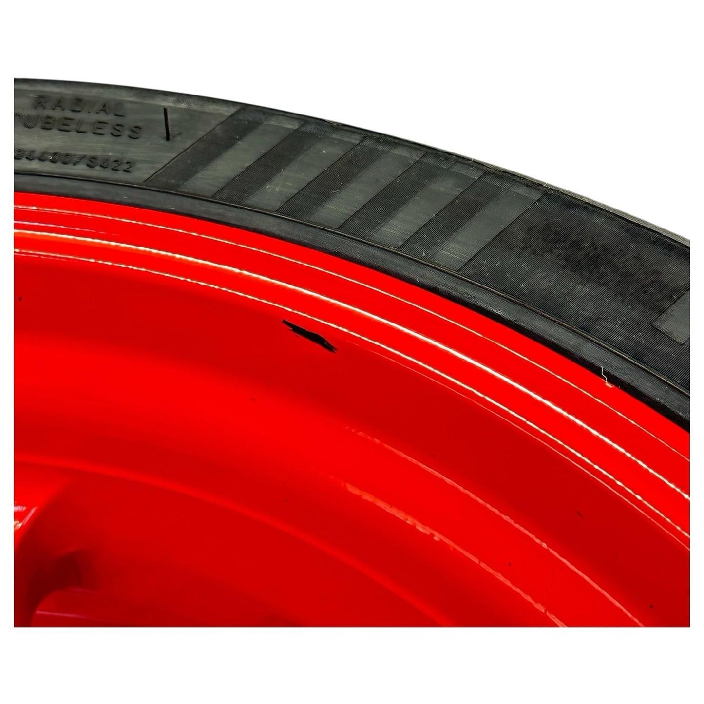 2015 2016 APRILIA RSV4 RF REAR WHEEL BACK RIM TIRE RUBBER RED STOCK *SCUFFED*