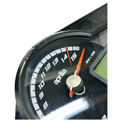 2015 2016 APRILIA RSV4 RF SPEEDOMETER DASH SPEED DIAL GUAGES DISPLAY *DAMAGED*