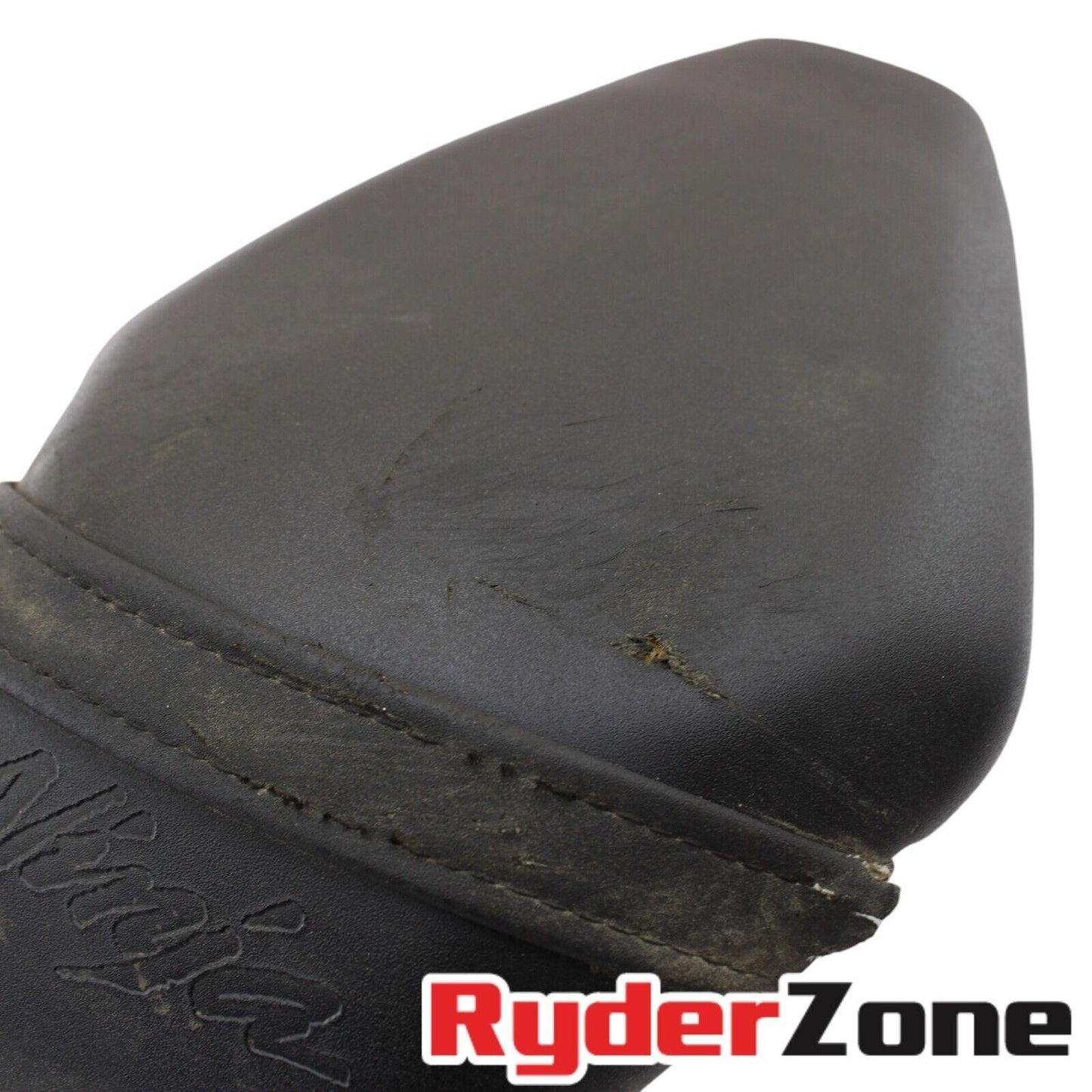2016 - 2019 KAWASAKI NINJA ZX10R PASSENGER SEAT REAR TAIL PILLON *SCUFFED*