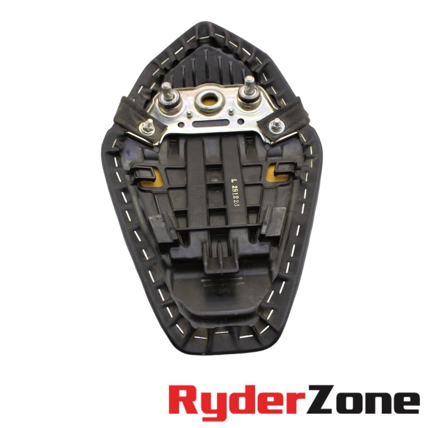 2016 - 2019 KAWASAKI NINJA ZX10R PASSENGER SEAT REAR TAIL PILLON *SCUFFED*