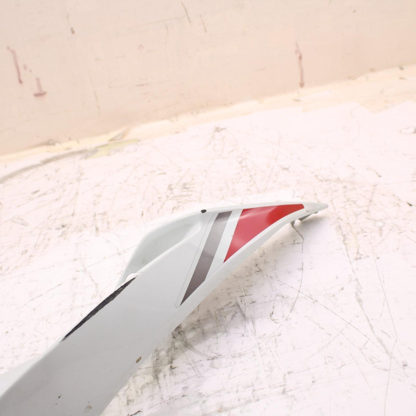 2024 - 2025 KAWASAKI NINJA ZX6R TAIL SIDE FAIRING LEFT REAR COWL PLASTIC TRIM