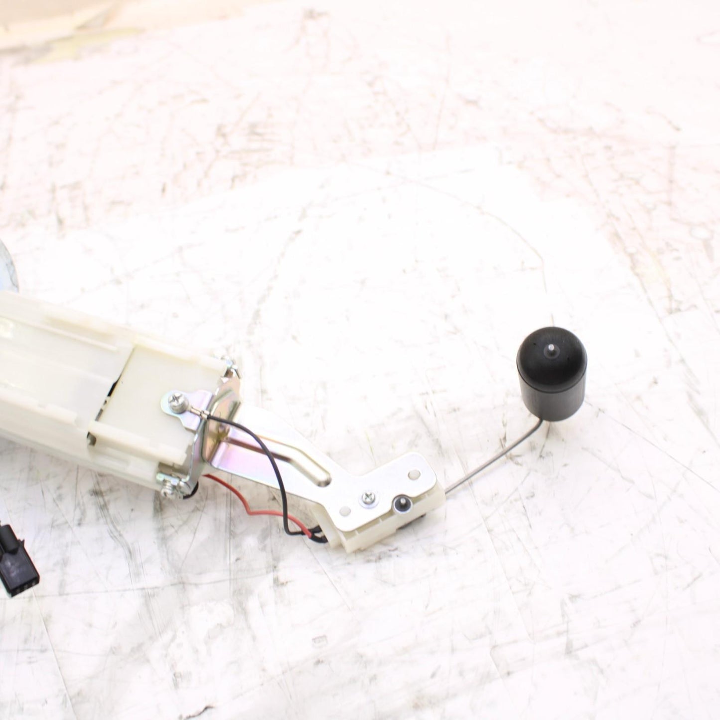 2024 - 2025 KAWASAKI NINJA ZX6R FUEL PUMP GAS PETROL SENDER UNIT TANK STOCK OEM