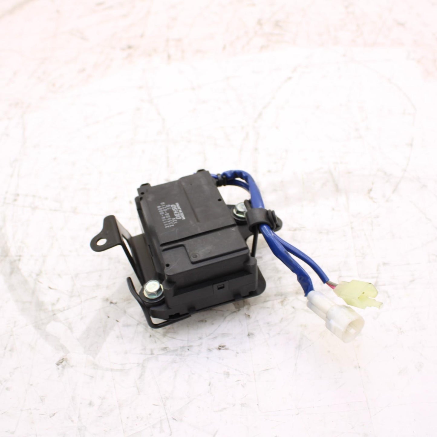 2024 - 2025 KAWASAKI NINJA ZX6R EXHAUST SERVO VALVE SWITCH MOTOR STOCK OEM