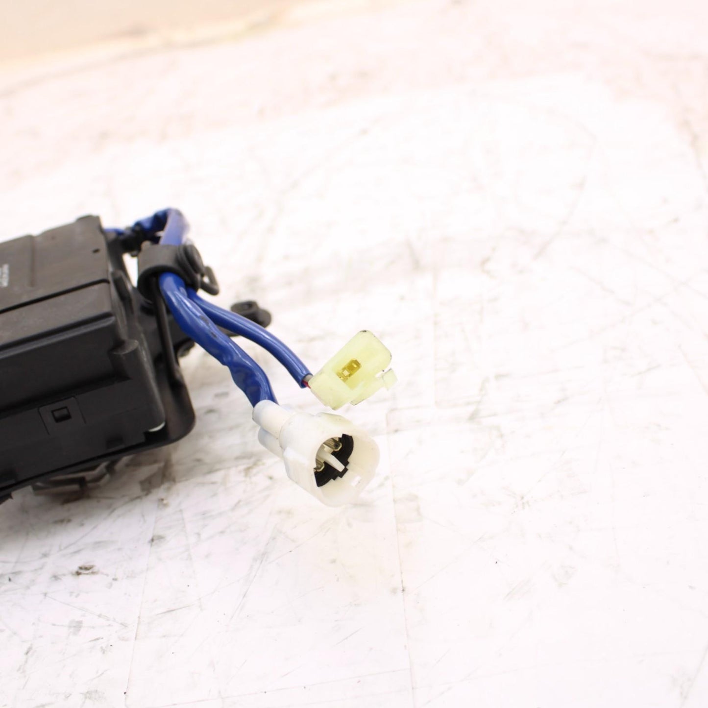 2024 - 2025 KAWASAKI NINJA ZX6R EXHAUST SERVO VALVE SWITCH MOTOR STOCK OEM