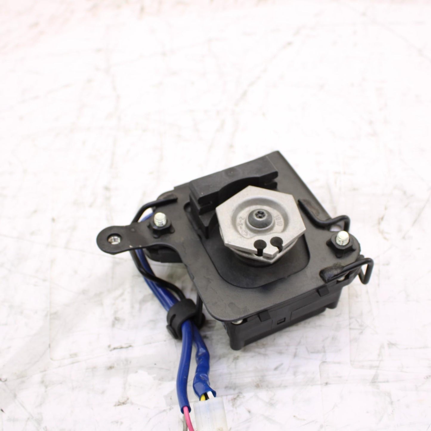 2024 - 2025 KAWASAKI NINJA ZX6R EXHAUST SERVO VALVE SWITCH MOTOR STOCK OEM