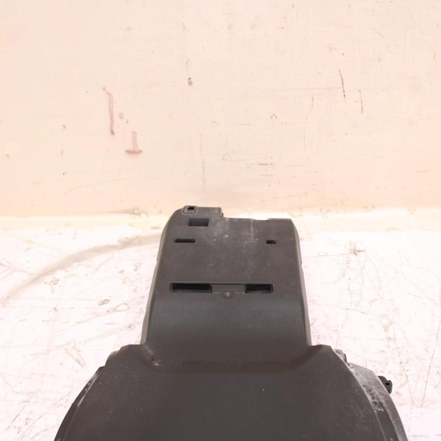 2024 - 2025 KAWASAKI NINJA ZX6R BATTERY TRAY HOLDER UNDER TAIL PLASTIC MOUNT OEM