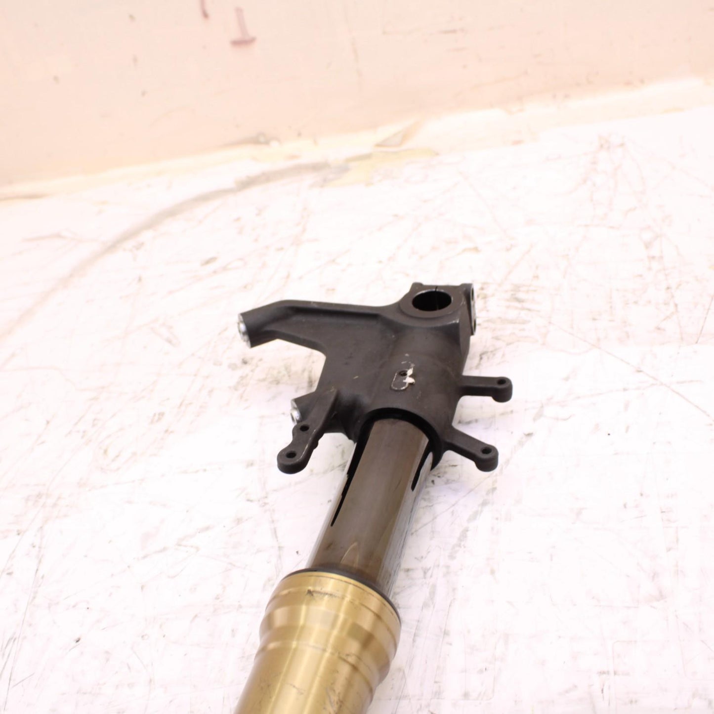 2008 - 2018 SUZUKI HAYABUSA FRONT FORKS SHOCK SUSPENSION SET LEFT RIGHT STOCK