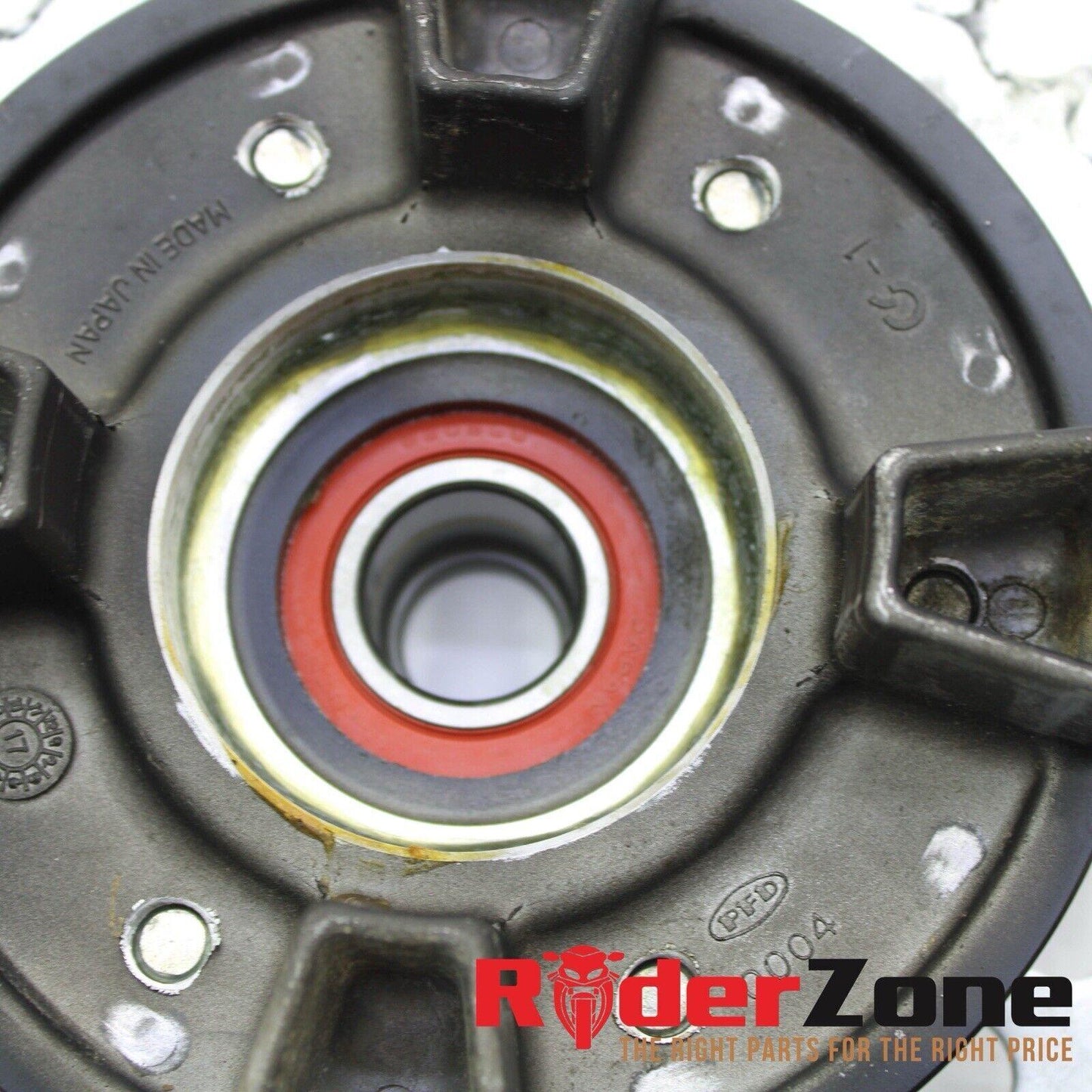 2006 2007 KAWASAKI NINJA ZX10R REAR SPROCKET HUB SILVER DAMPERS SUNSTAR