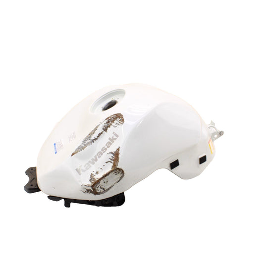2024 - 2025 KAWASAKI NINJA ZX6R GAS TANK FUEL CELL PETROL RESERVOIR *SCUFFED*