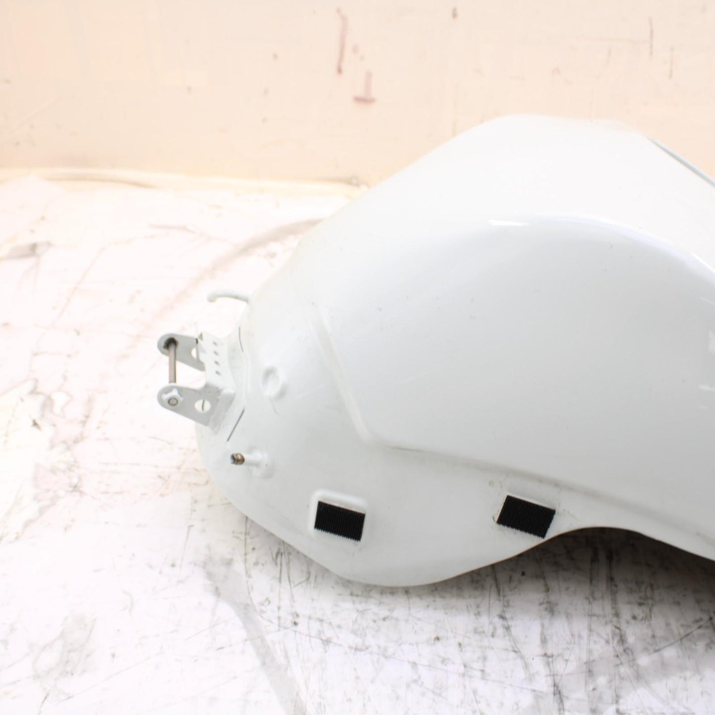 2024 - 2025 KAWASAKI NINJA ZX6R GAS TANK FUEL CELL PETROL RESERVOIR *SCUFFED*