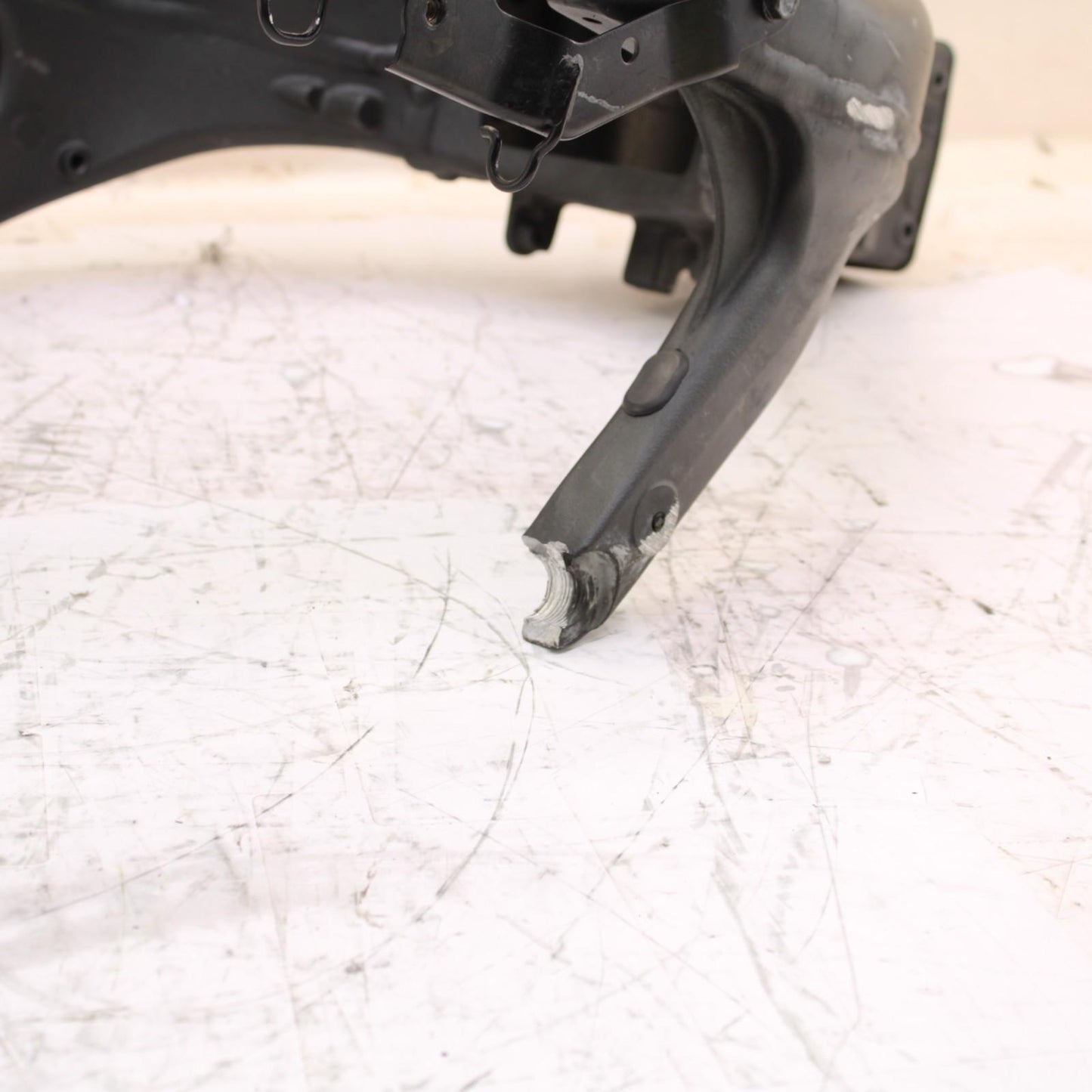 2024 - 2025 KAWASAKI NINJA ZX6R MAIN FRAME BODY CHASSIS STOCK OEM *DAMAGE. READ*