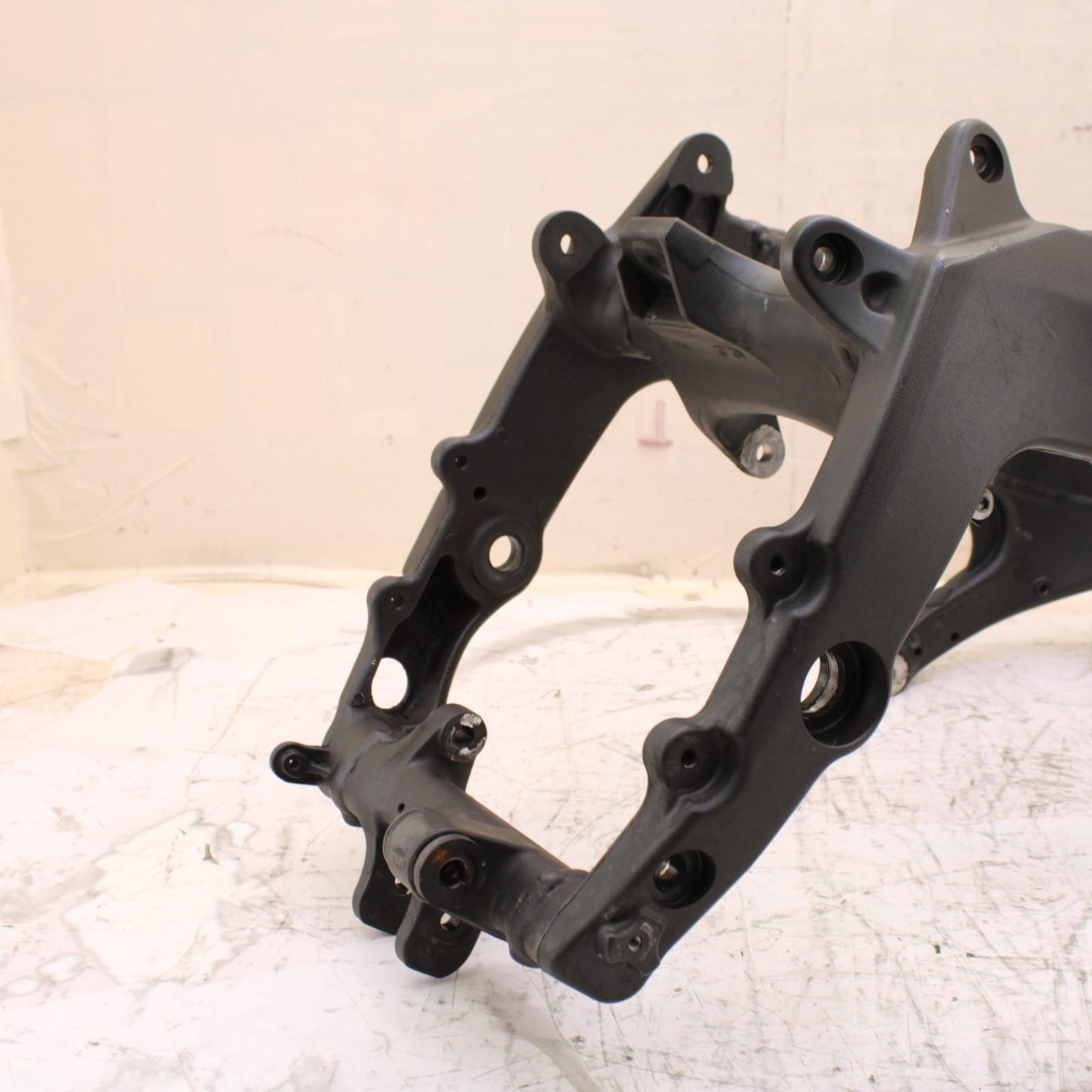 2024 - 2025 KAWASAKI NINJA ZX6R MAIN FRAME BODY CHASSIS STOCK OEM *DAMAGE. READ*