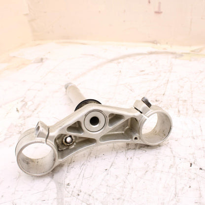 2013 - 2017 TRIUMPH DAYTONA 675R TRIPLE TREE LOWER BEARINGS OEM *SLIGHT DAMAGE*