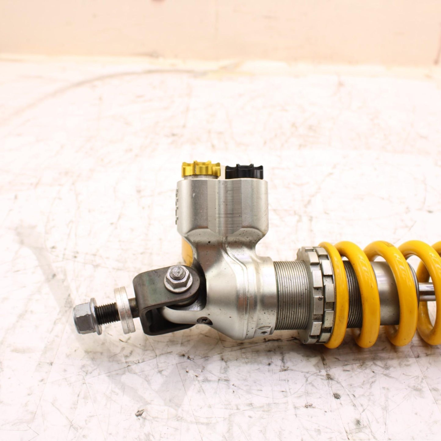 2013 - 2017 TRIUMPH DAYTONA 675R REAR SHOCK BACK SUSPENSION ABSORBER OHLINS