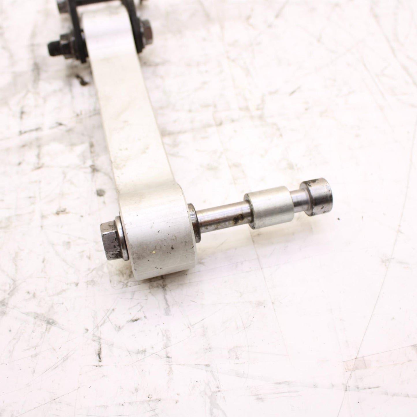 2013 - 2017 TRIUMPH DAYTONA 675R DOG BONE REAR SHOCK LINKAGE BACK BRACKET