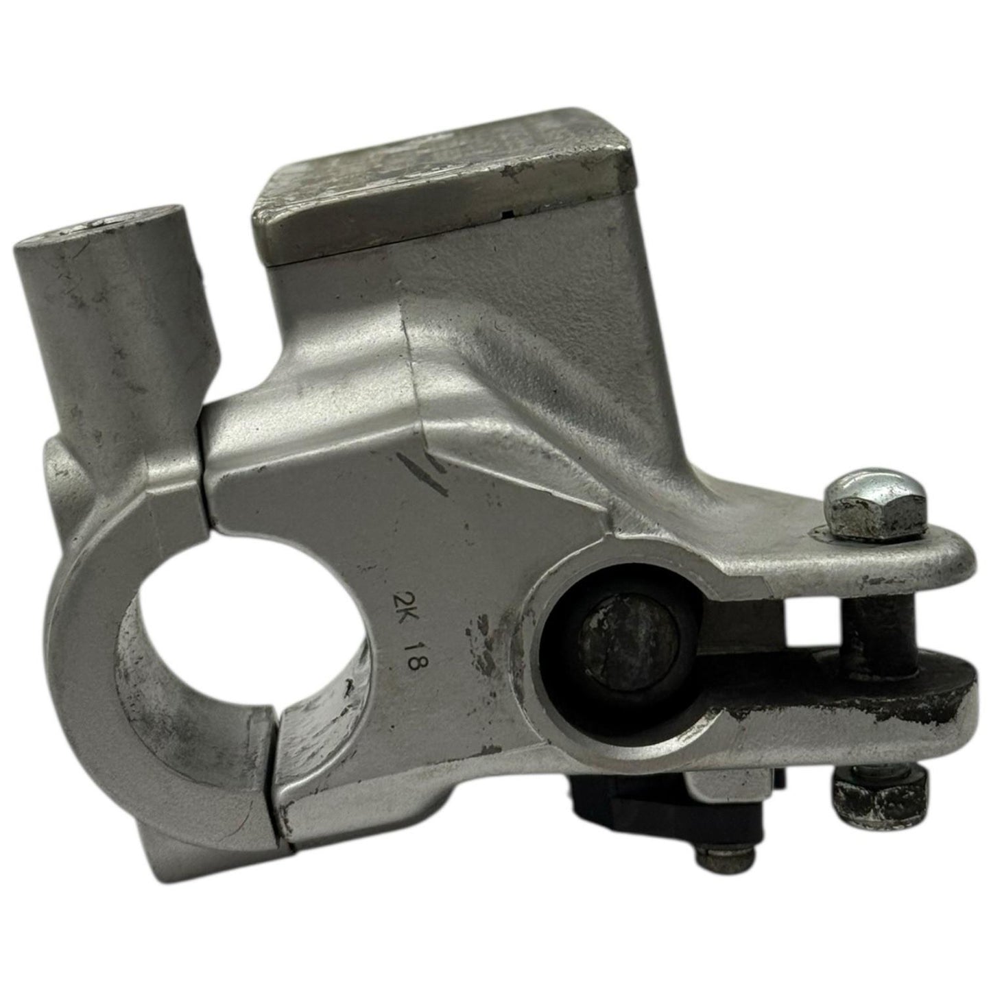 2005 - 2010 SUZUKI BOULEVARD FRONT BRAKE MASTER CYLINDER SILVER RESERVOIR OEM