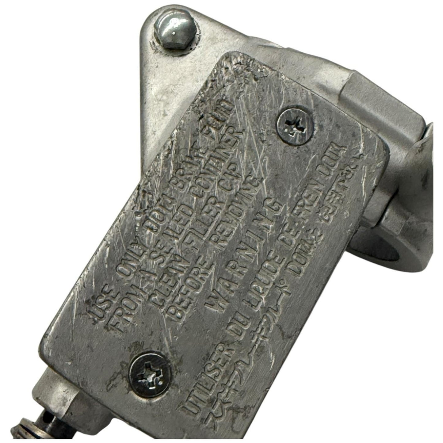 2005 - 2010 SUZUKI BOULEVARD FRONT BRAKE MASTER CYLINDER SILVER RESERVOIR OEM